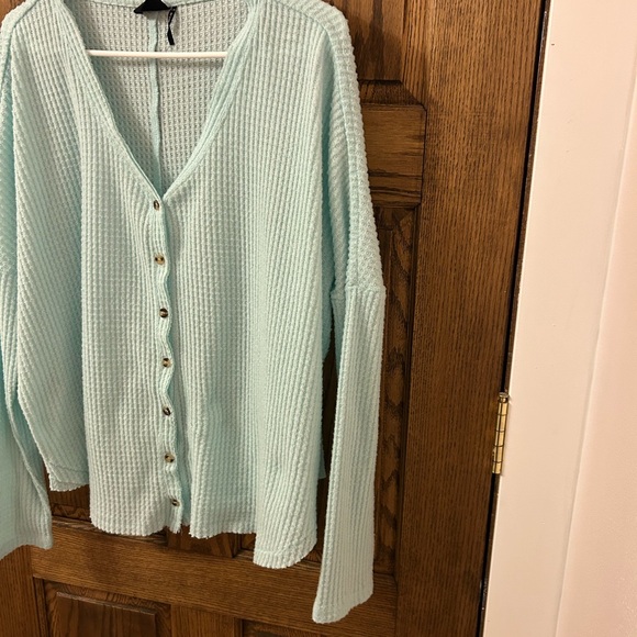 Urban Outfitters Out From Under Jojo Oversized Blue Thermal Button Up Top Medium - Picture 4 of 8